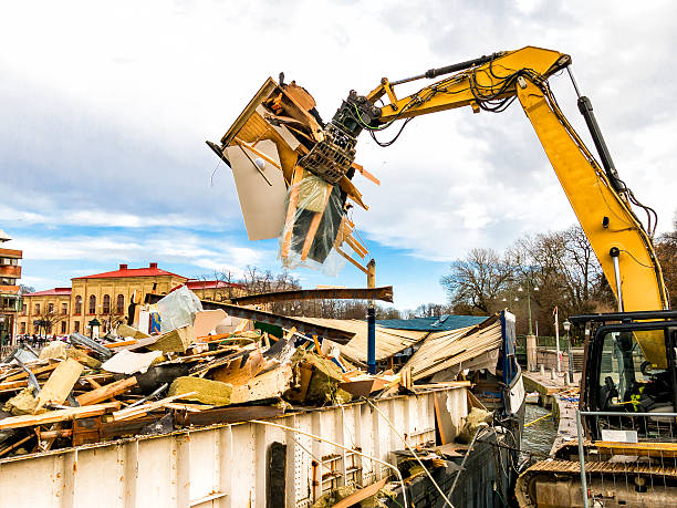 Best Junk Hauling Services  in Nash, TX
